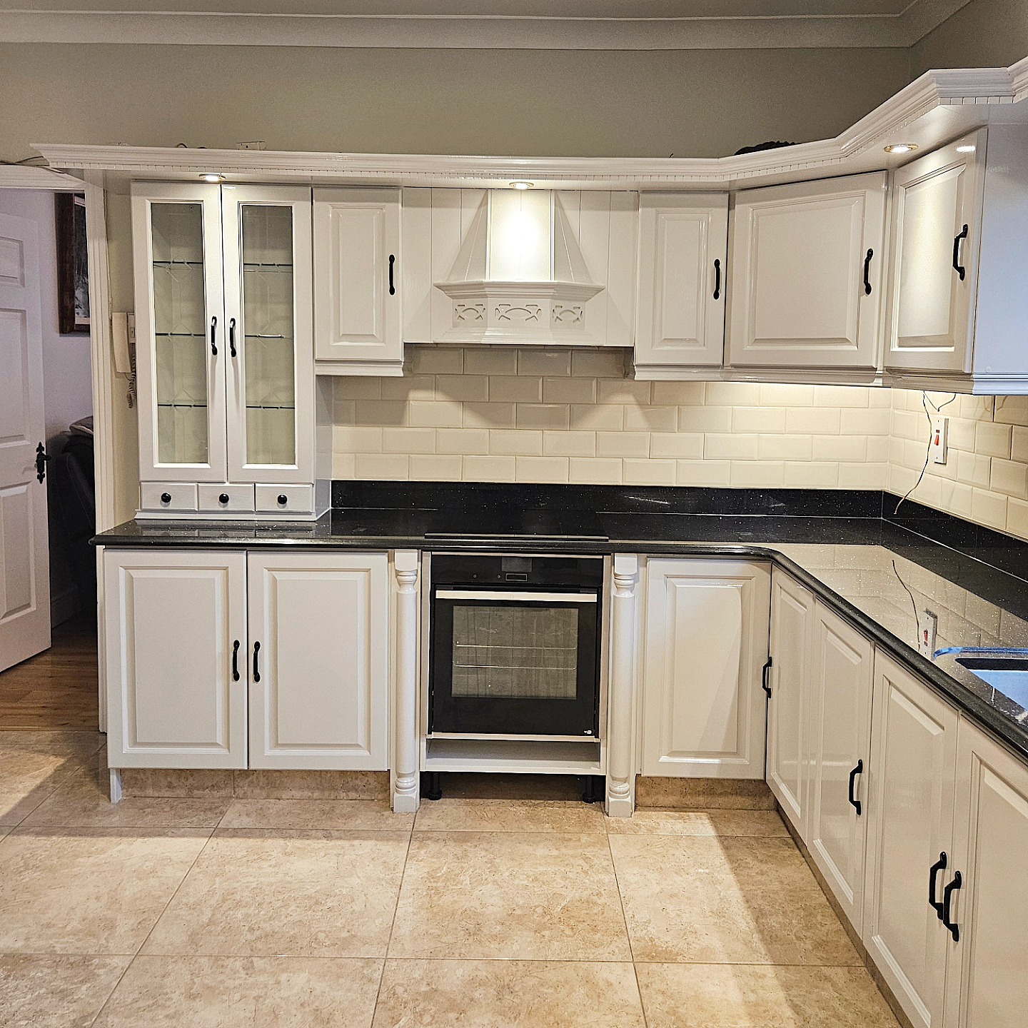 Professional kitchen painting