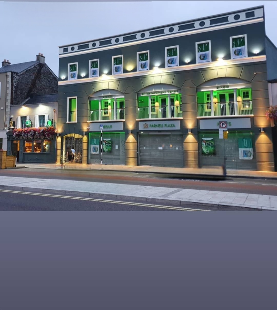 Paddy Power commercial building exterior painting